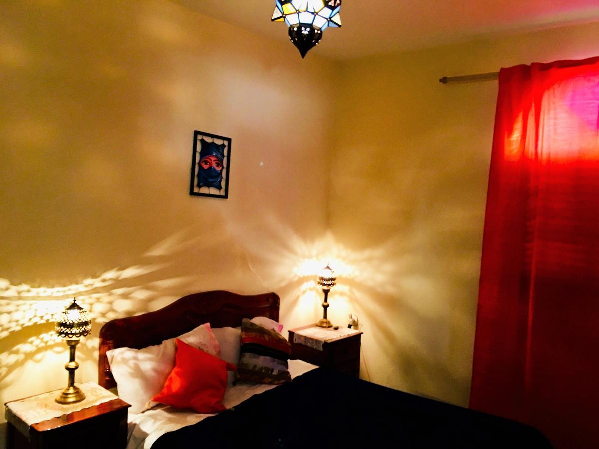 Camping & Hotel Le Calme Есувейра Екстериор снимка